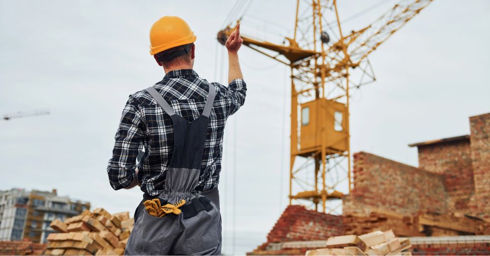 Descubra 4 benefícios da locação de equipamentos para obras!